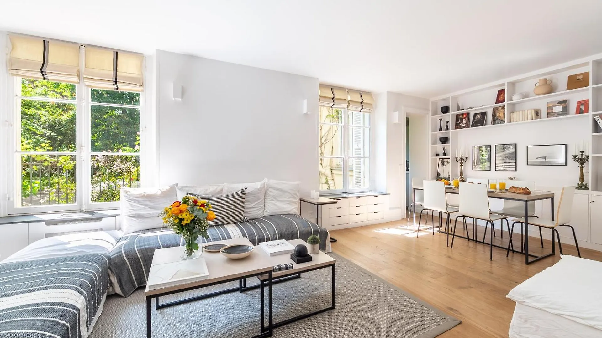 Апартаменты Louvre L Souplex A 15Min Du Jardin Du Luxembourg Париж